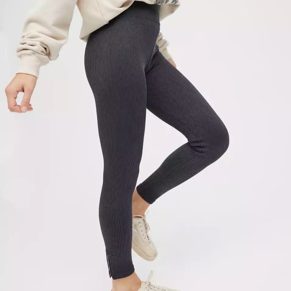 Aerie Waffle Set (Bra and Leggings) - Picture 1 of 8